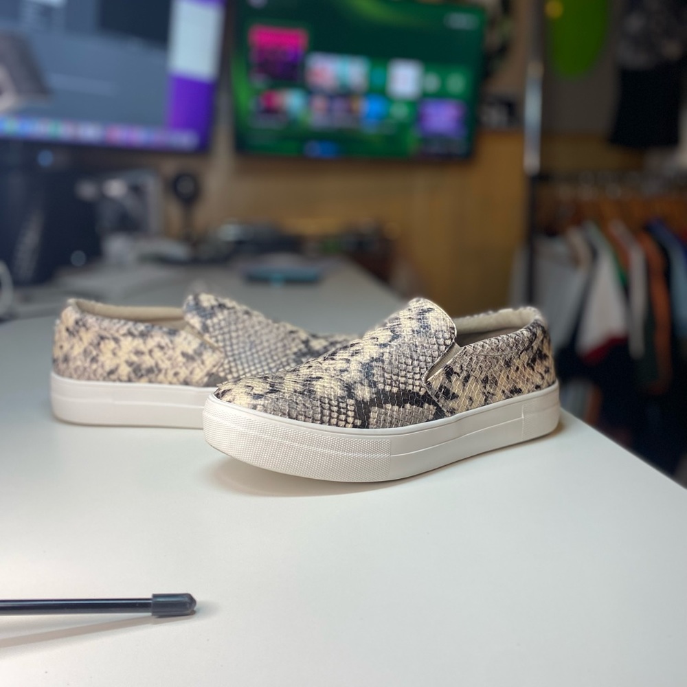 Steve Madden Sneakers Gills Snake Embossed Platfo… - image 1